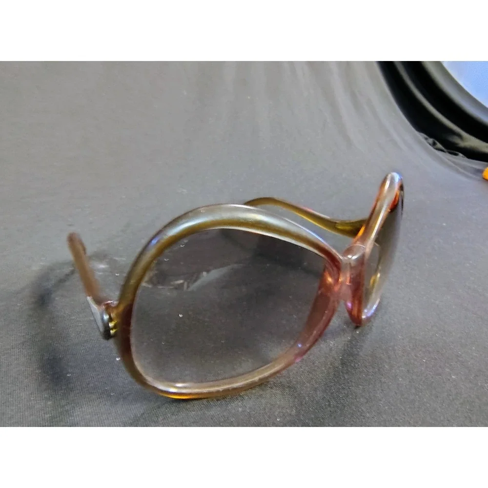 Vintage French Sunglasses 1960s 1970s Tortoise‎ Shell Made In France With Case